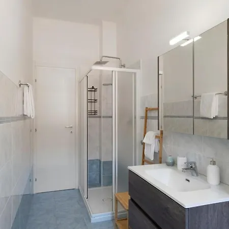 Maison Petrolini - Maggiore Estate By Ginin Appartement *